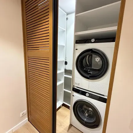 Elite Apartment *